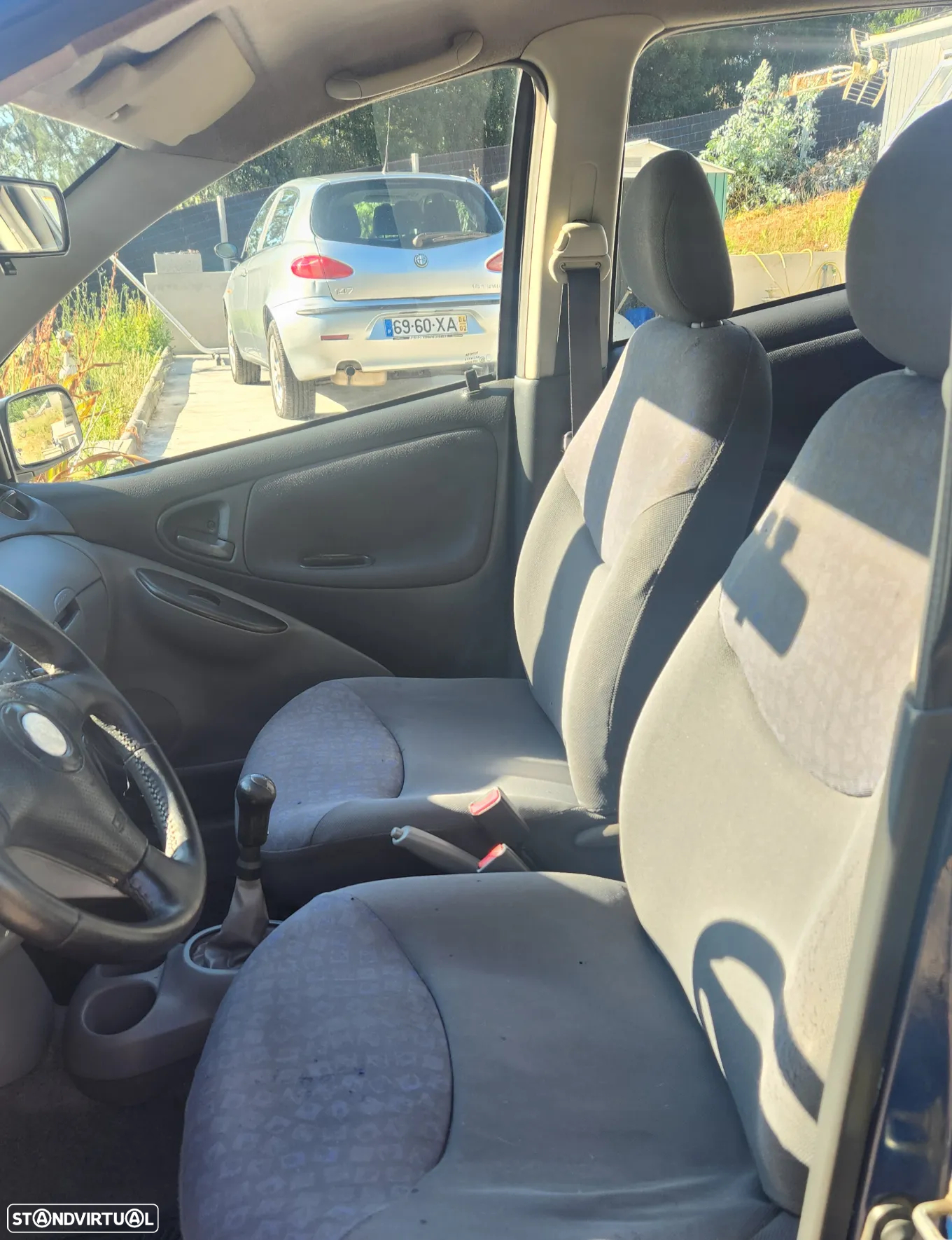 Toyota Yaris 1.0 Luna ABS - 11