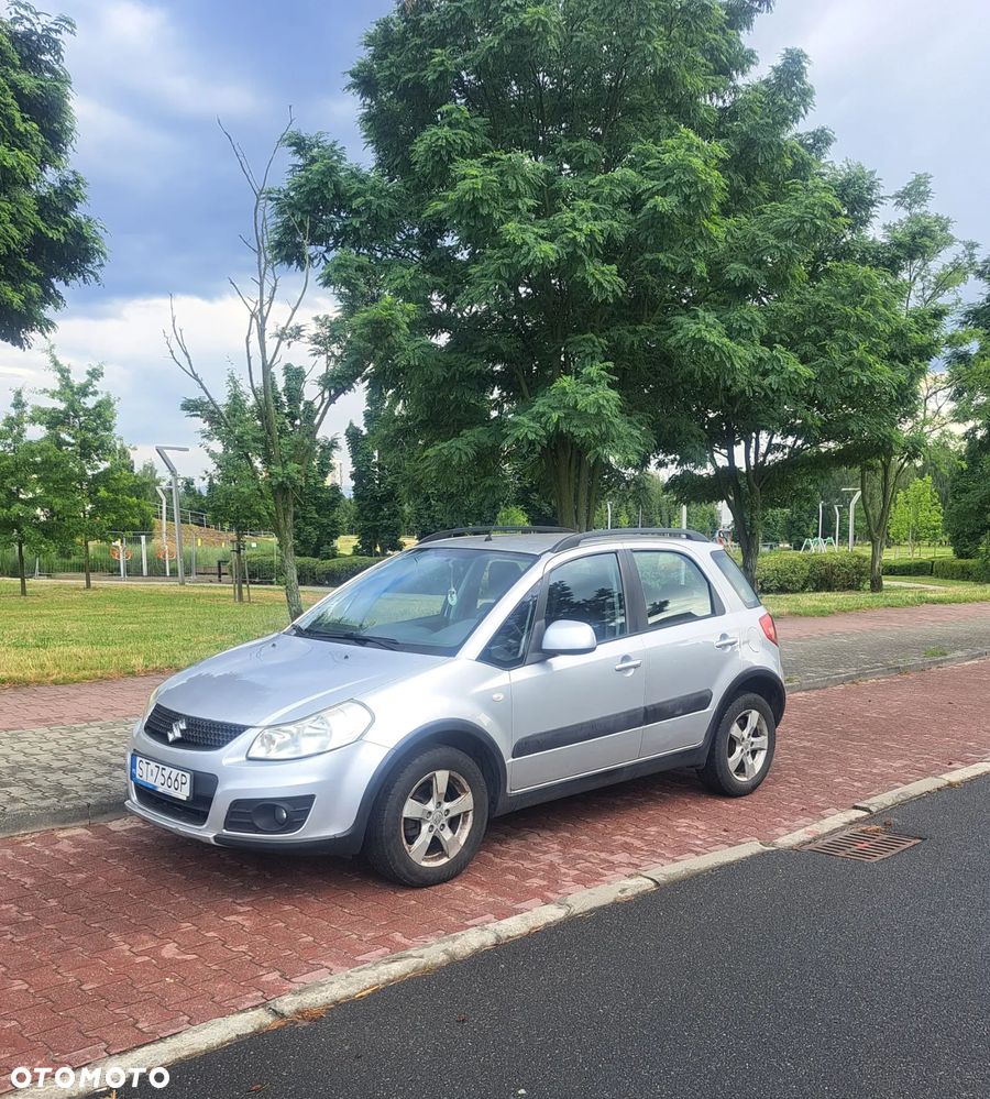 Suzuki SX4 1.6 Comfort 4WD - 4