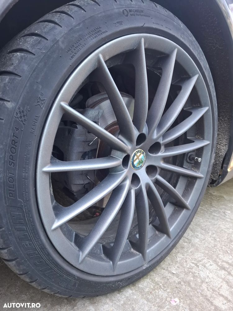 ALFA ROMEO GT 2004 — imagine 9