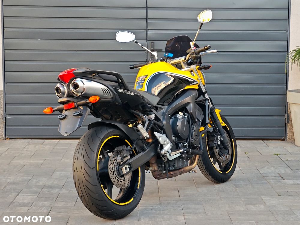 Yamaha FZ6 - 8