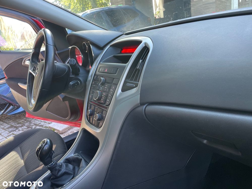 Opel Astra 1.6 Color Edition - 22