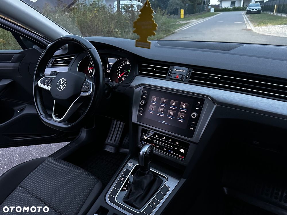 Volkswagen Passat - 5