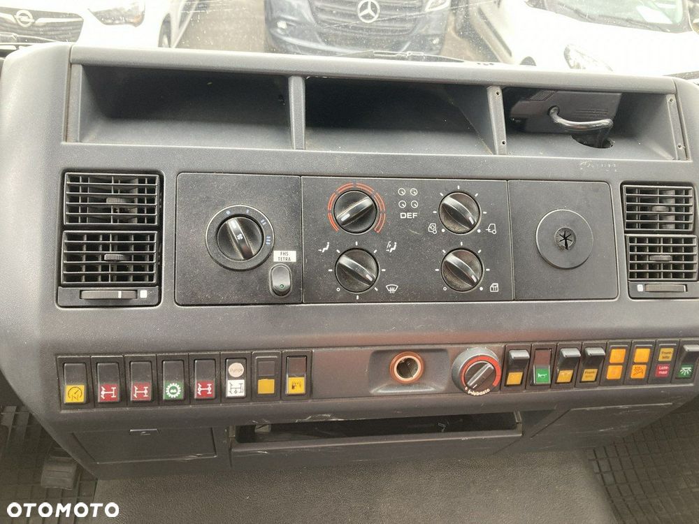 MAN MAN 15,250 Straż pożarna gaśnicza 9-osobowa 4X4 Wóz strażacki 2003 - 25