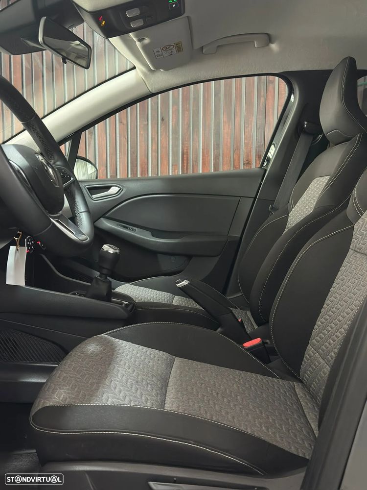 Renault Clio 1.5 Blue dCi Evolution - 10