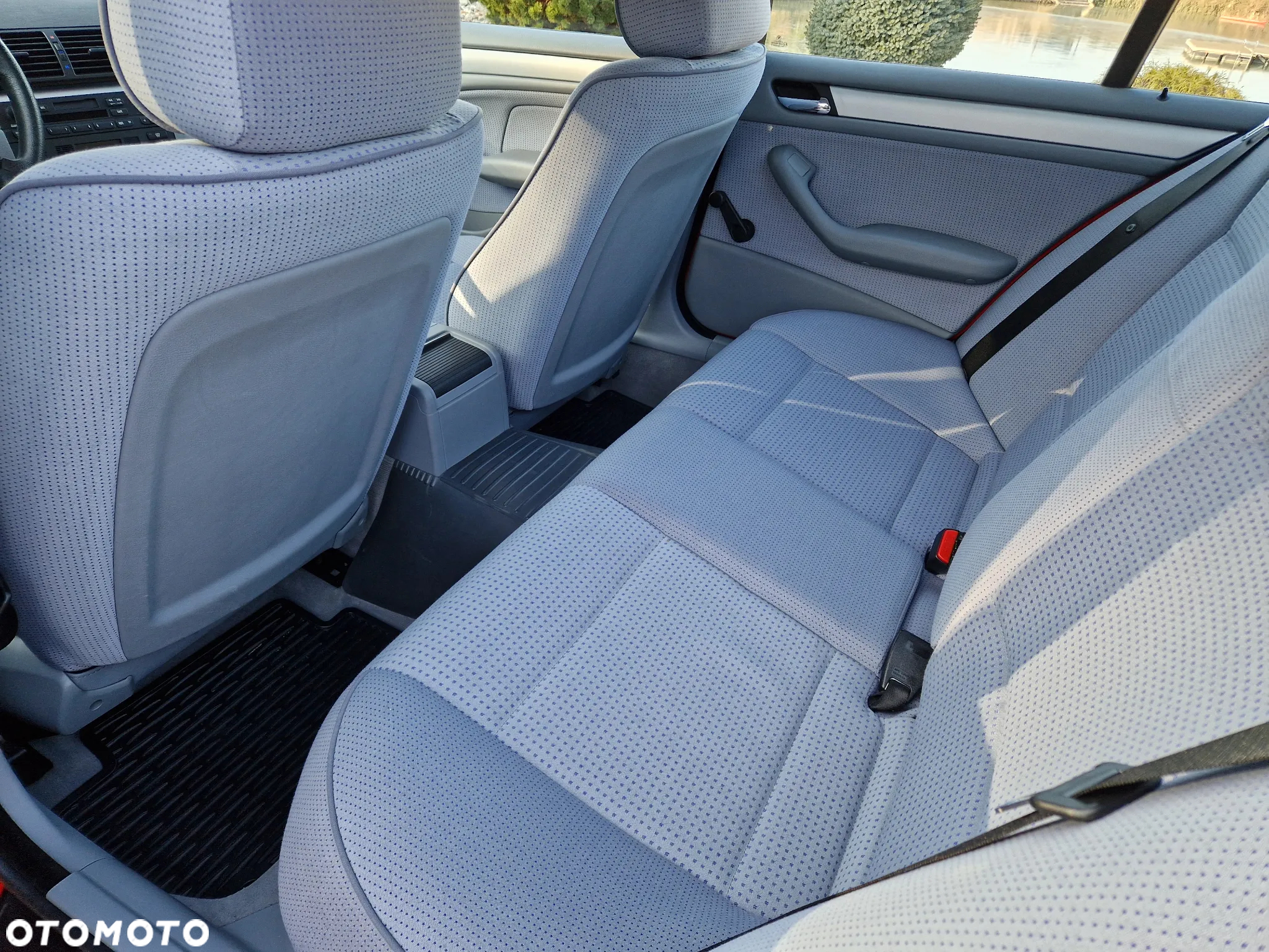 BMW Seria 3 - 10