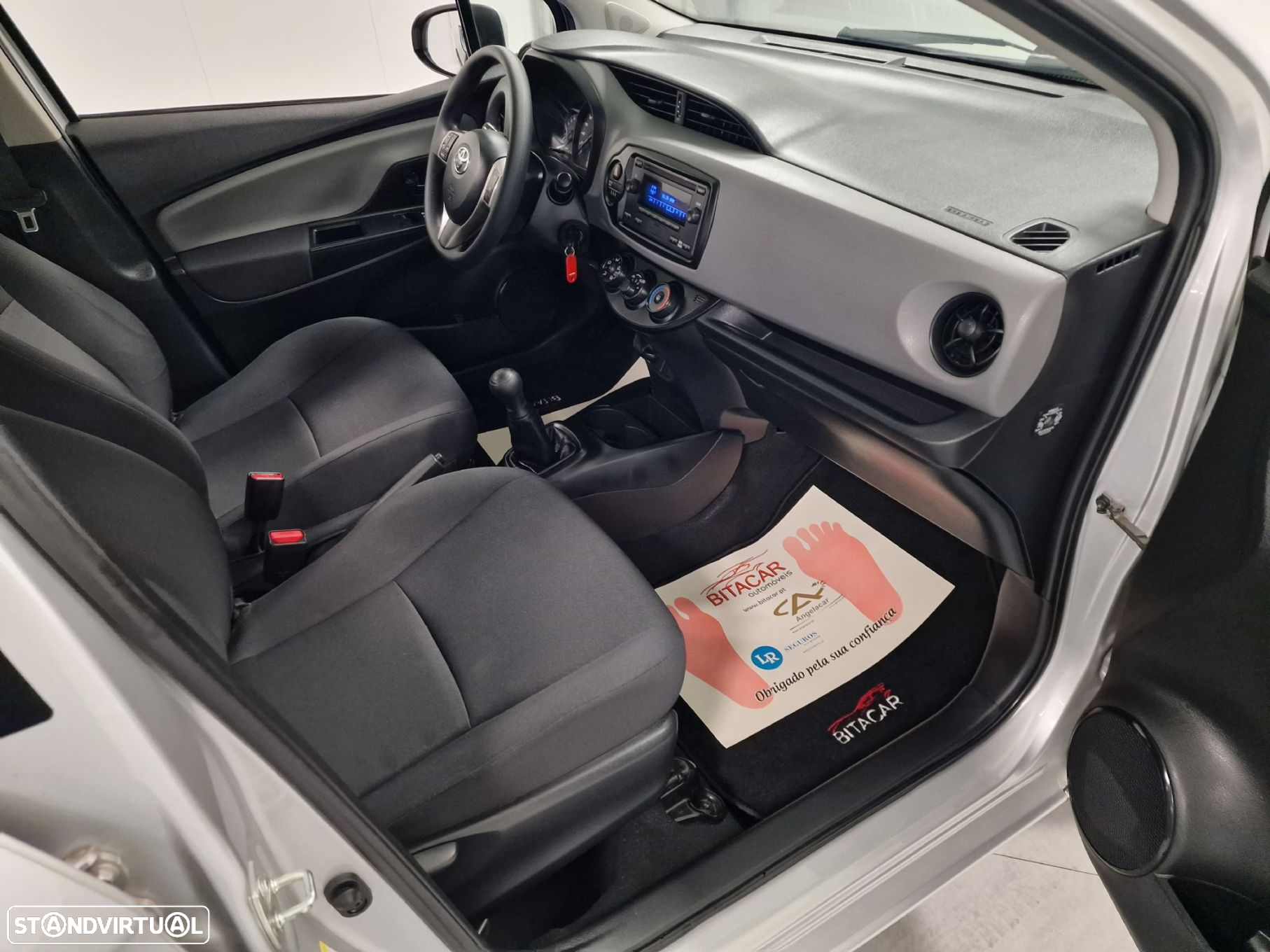 Toyota Yaris - 57