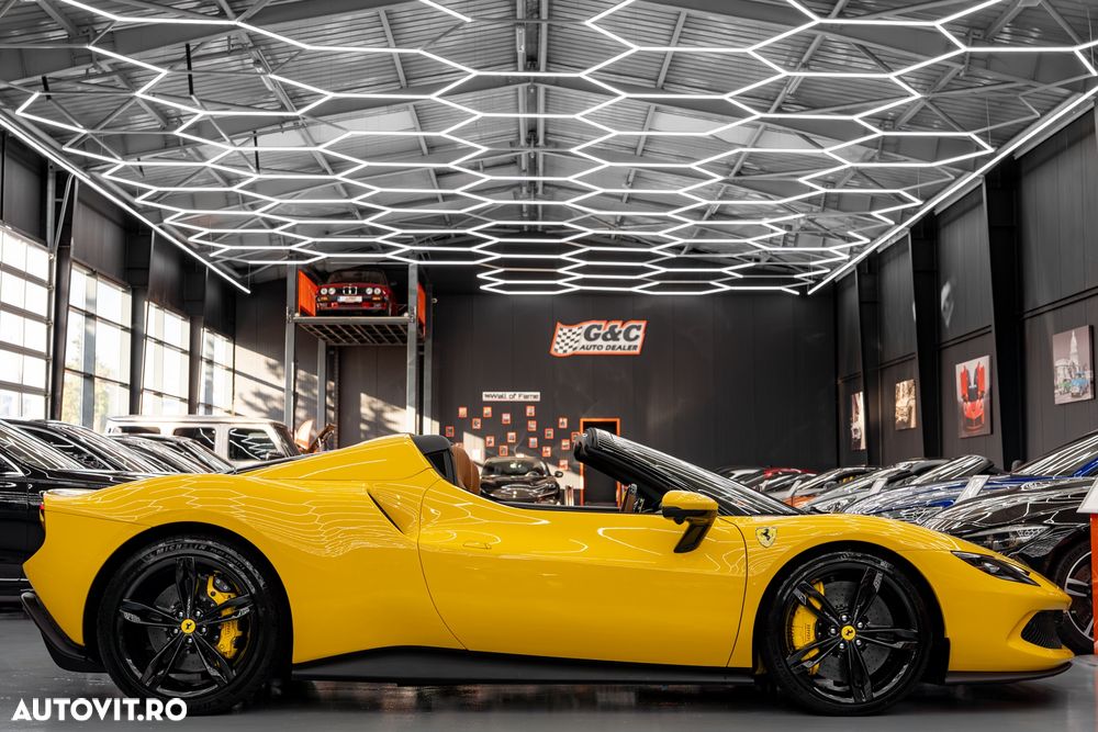 Ferrari 296 GTS - 25