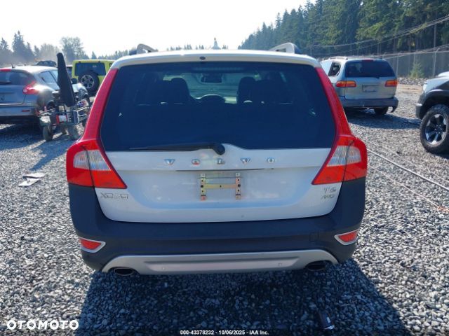 Volvo XC 70 - 9