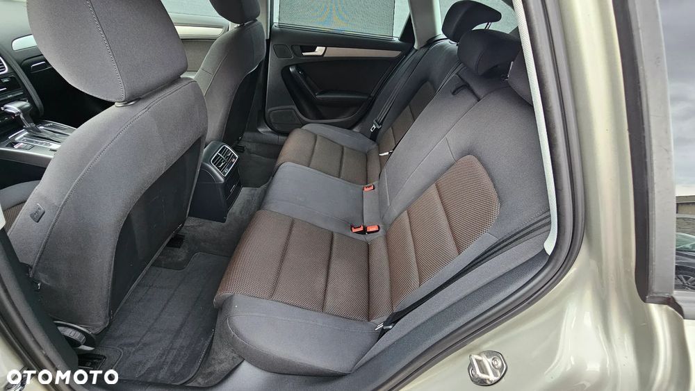 Audi A4 Allroad - 13