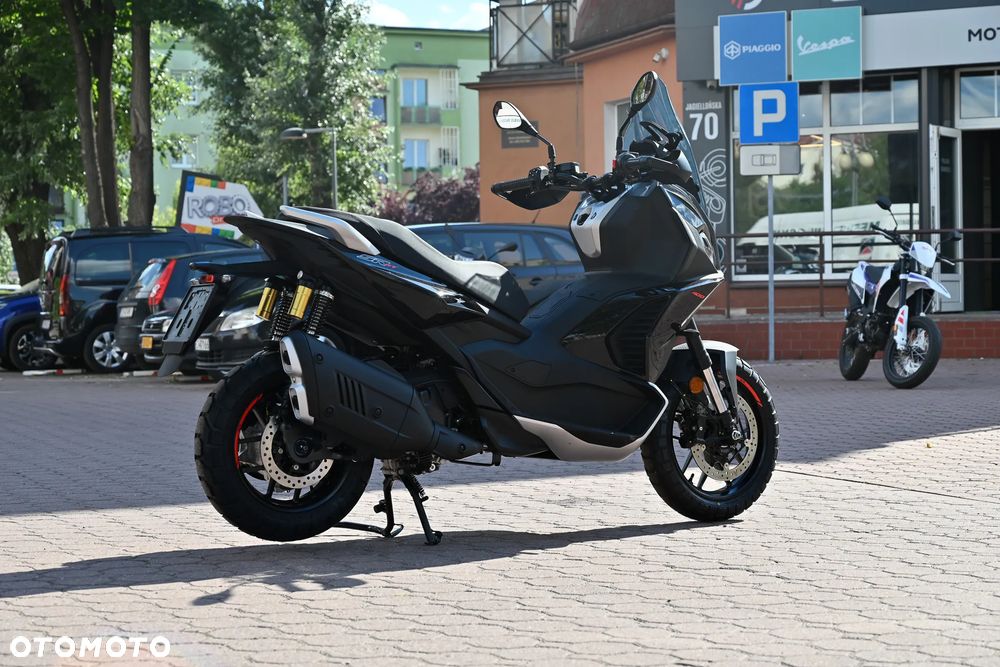 Aprilia SR - 4