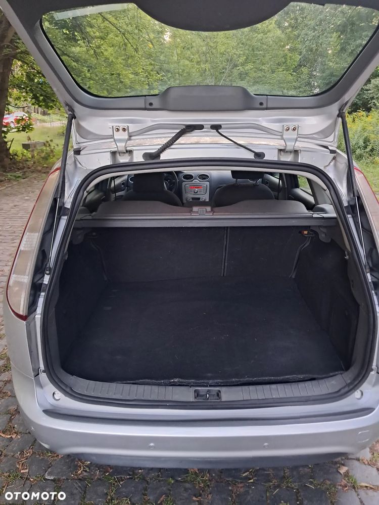 Ford Focus - 14