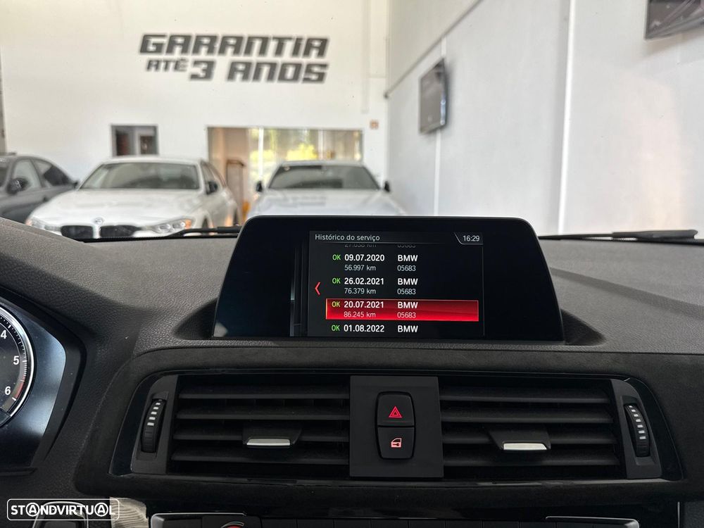 BMW 116 d Pack M - 32