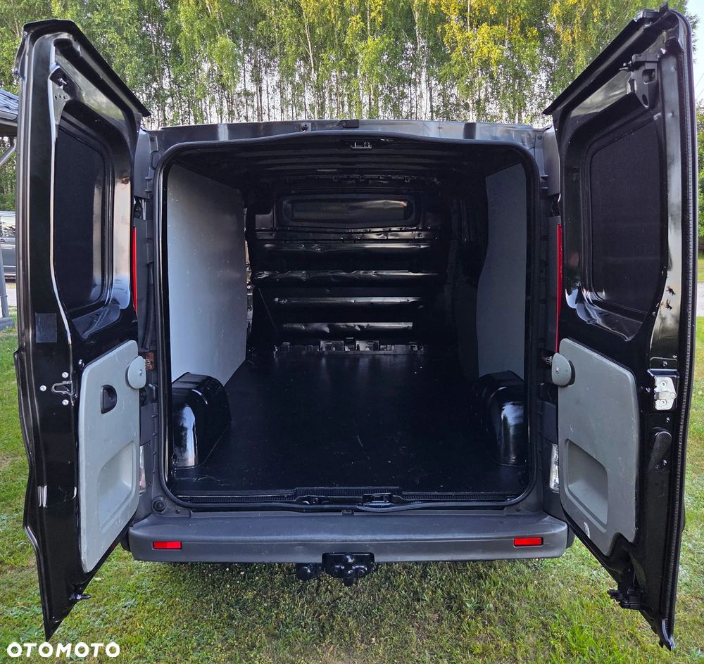 Opel Vivaro - 9