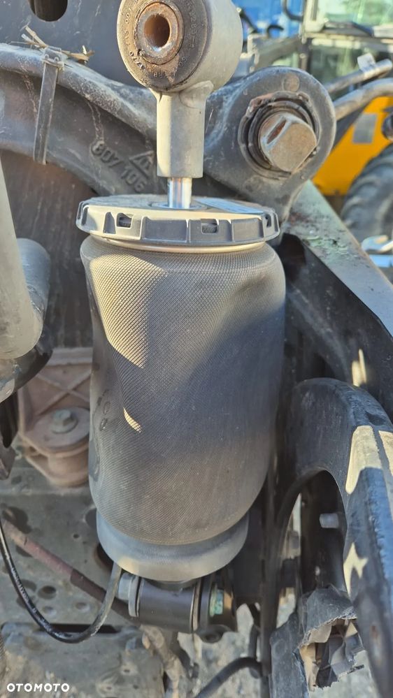 Amotryzator przedni MAN SACHS 731700009779 81417226082 - 1