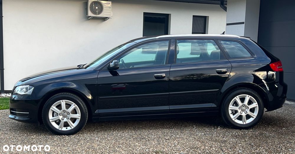 Audi A3 Sportback 2.0 TDI DPF S line Sportpaket - 9