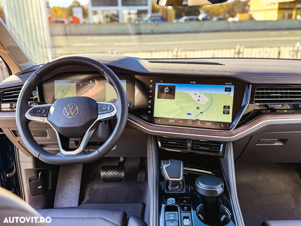 Volkswagen Touareg V6 TDI 4MOTION Elegance - 19