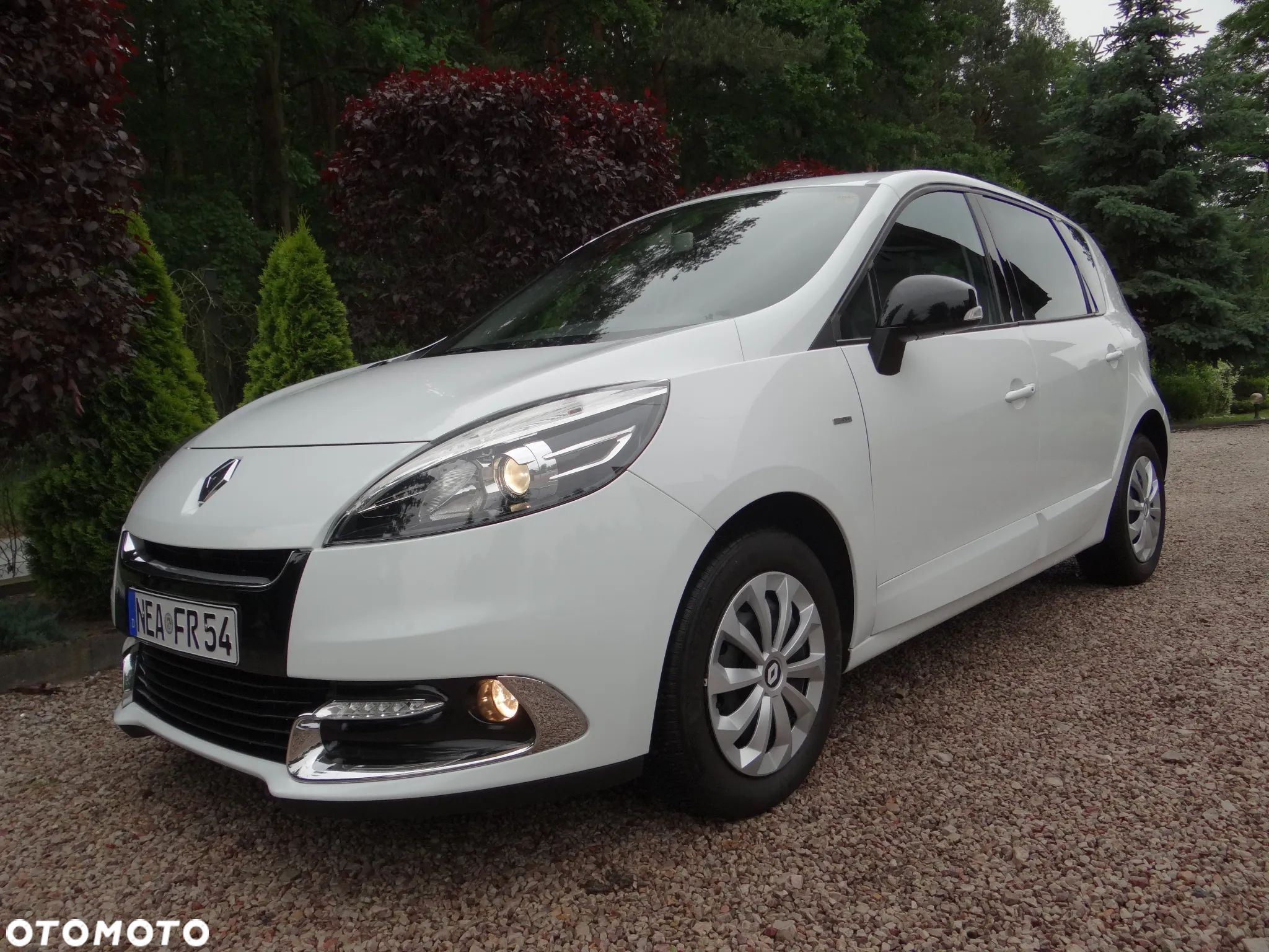 Renault Scenic dCi 110 EDC Bose Edition - 1