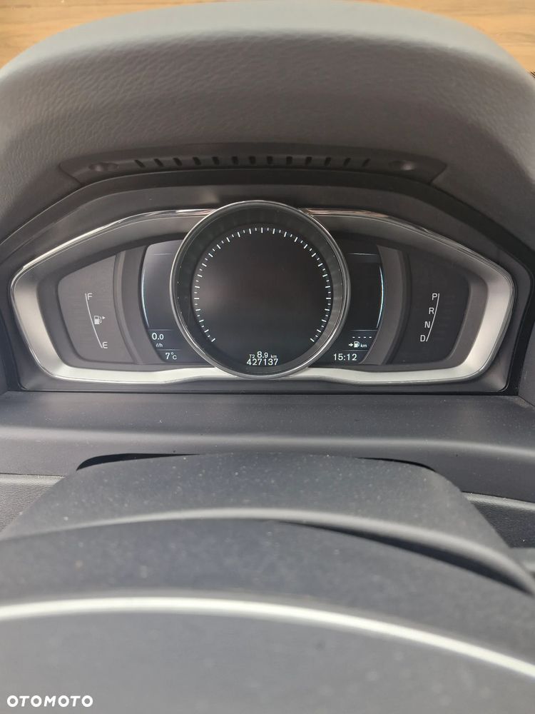 Volvo XC 70 D4 AWD Summum - 5