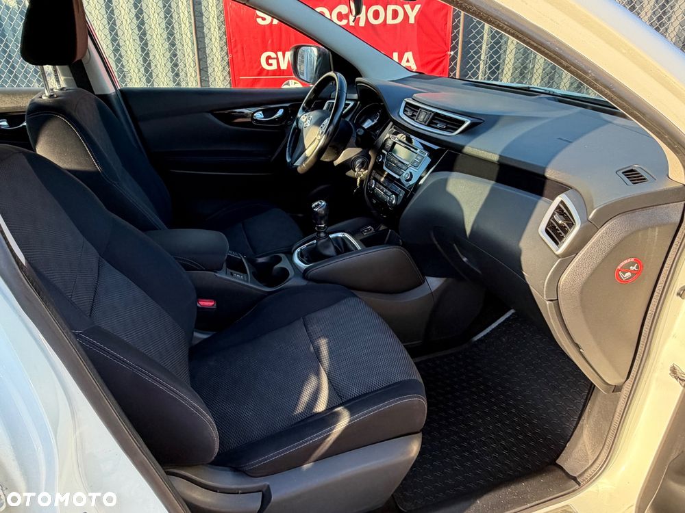 Nissan Qashqai 1.2 DIG-T Tekna EU6 - 7