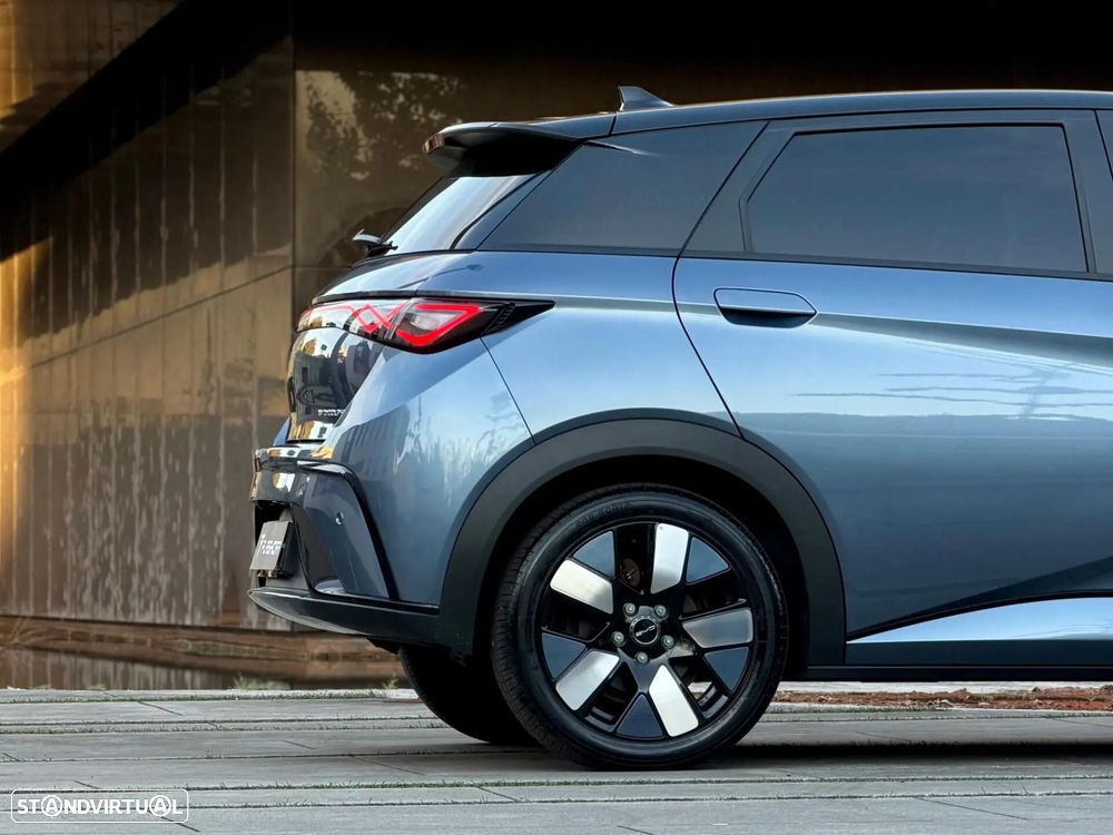 BYD Dolphin 60.4 kWh Design - 7