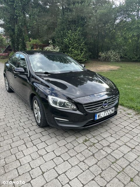 Volvo S60 T3 Momentum - 3