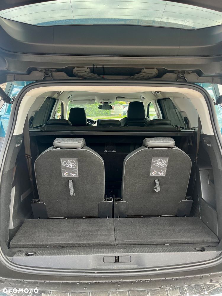 Peugeot 5008 1.5 BlueHDI Allure S&S - 9