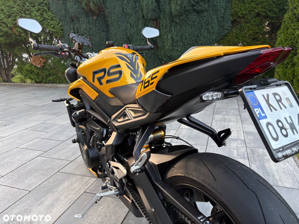 Triumph Street Triple - 28