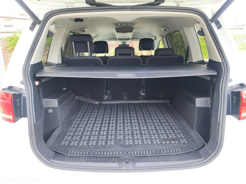 Volkswagen Touran 1.5 TSI EVO Highline DSG - 26