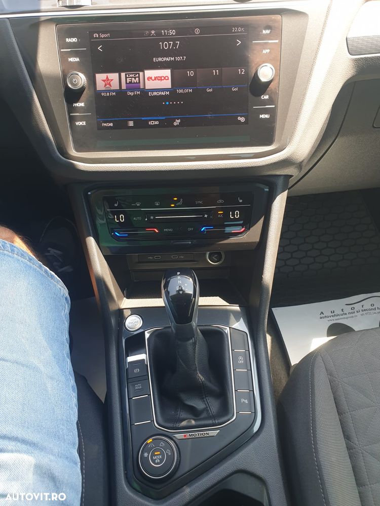 Volkswagen Tiguan 2.0 TDI SCR DSG 4Motion Life - 19