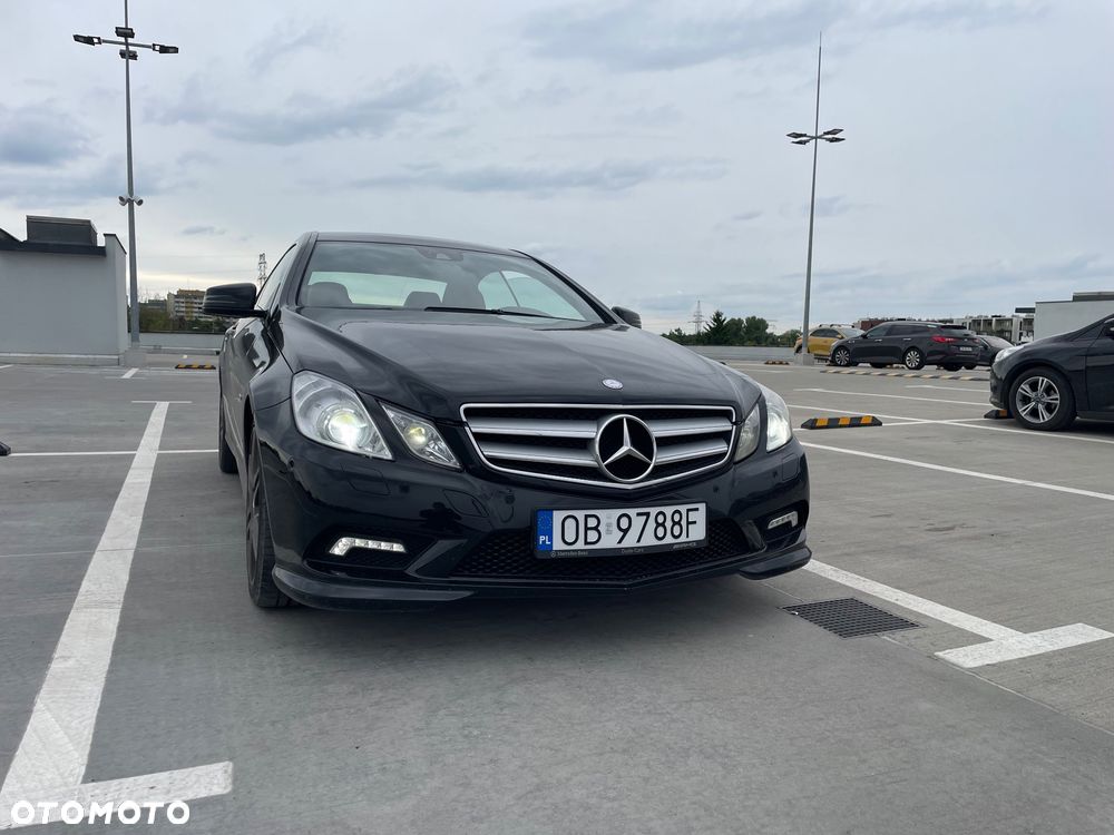 Mercedes-Benz Klasa E 250 CDI DPF BlueEFFICIENCY Automatik Elegance - 2