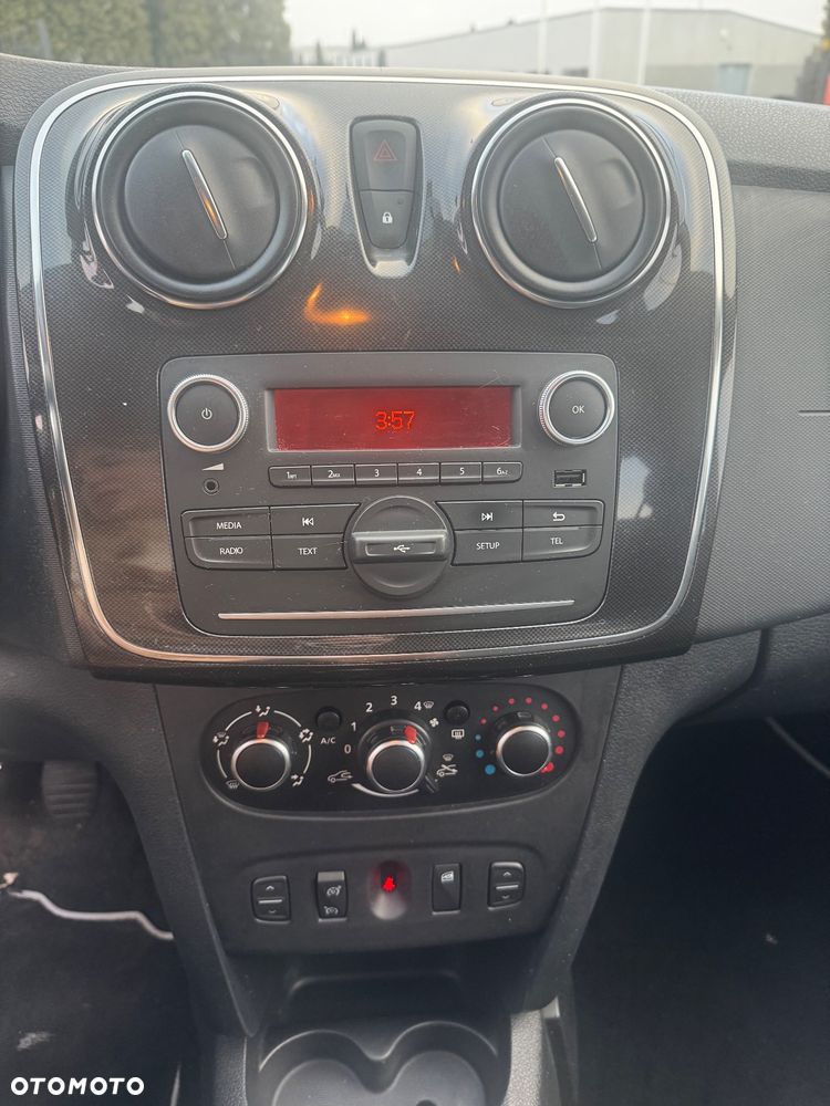 Dacia Sandero - 11