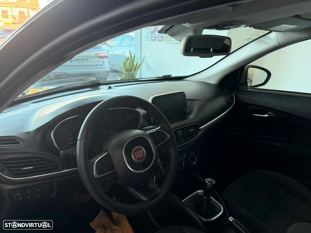 Fiat Tipo Station Wagon 1.3 M-Jet Lounge - 6
