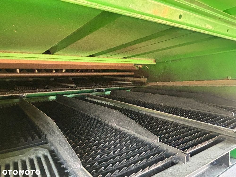 John Deere T660i - 12