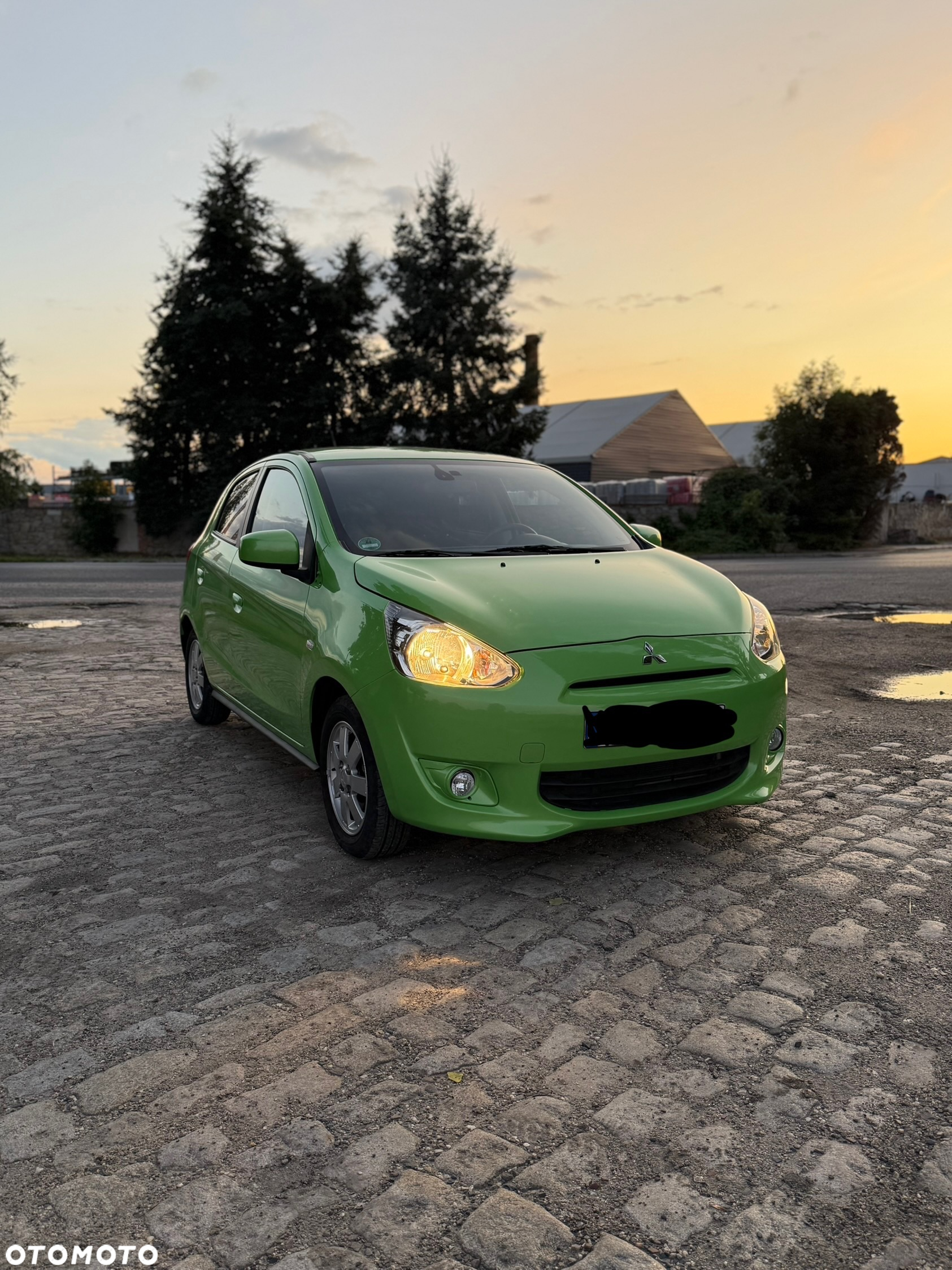 Mitsubishi Space Star 1.2 Clear Tec Shine+ - 2