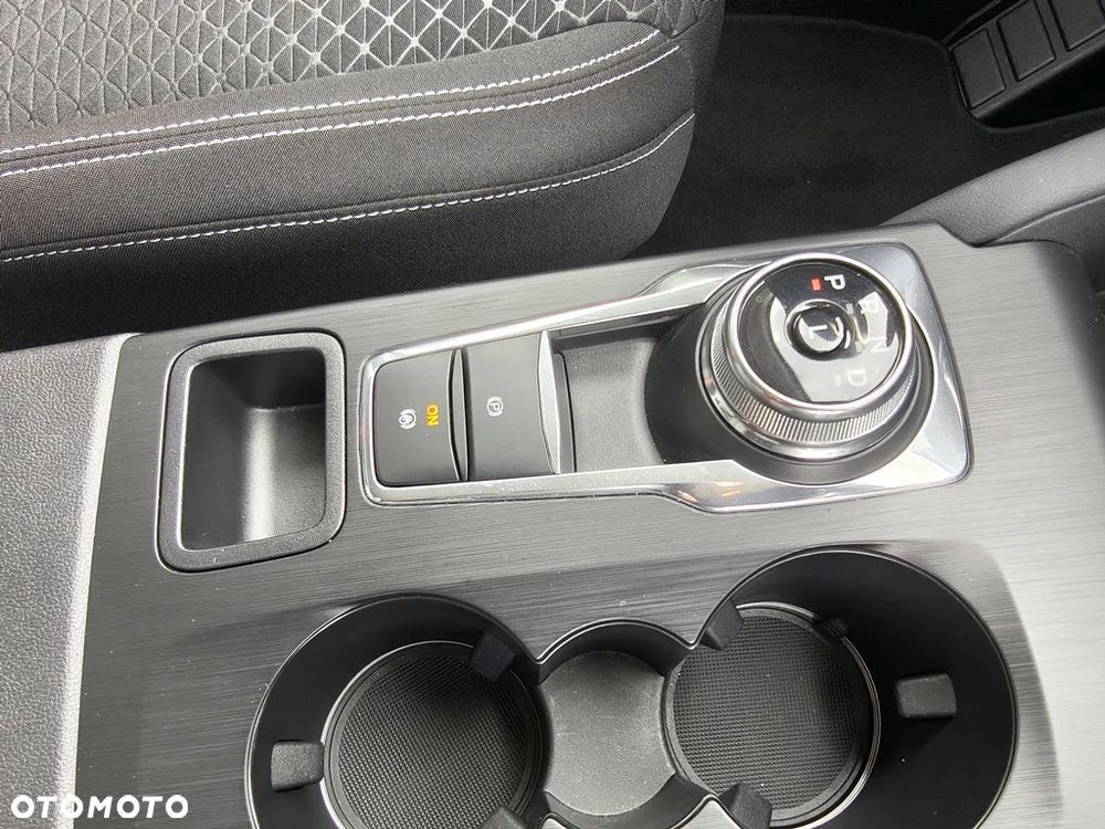 Ford Kuga 1.5 EcoBoost FWD Titanium - 11