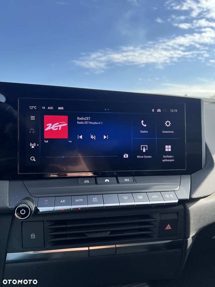 Opel Astra 1.2 T Edition S&S - 12