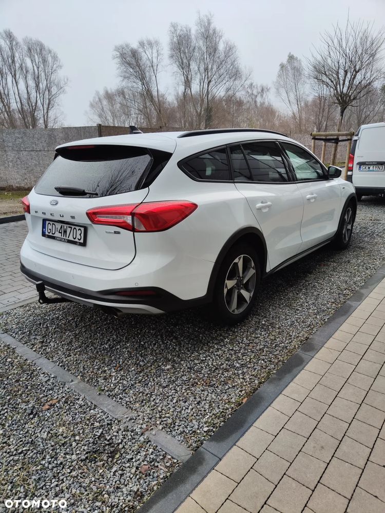 Ford Focus 1.0 EcoBoost mHEV Active X - 5