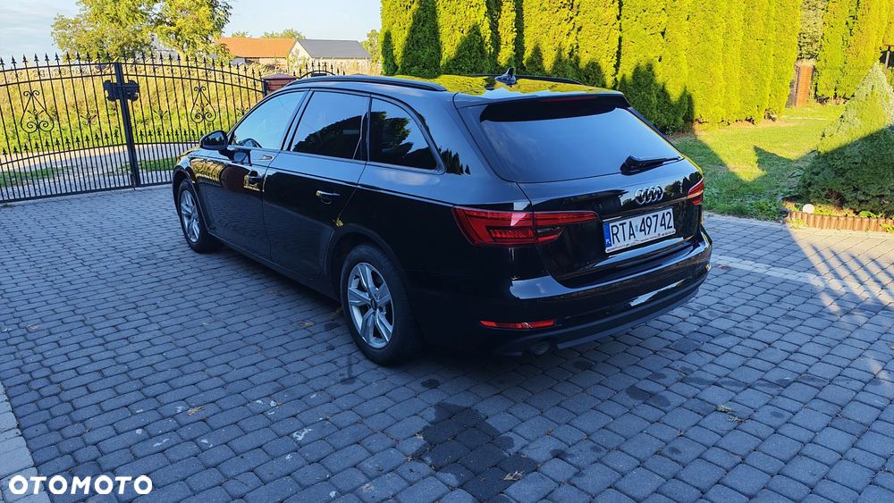Audi A4 Avant 2.0 TDI S tronic - 8