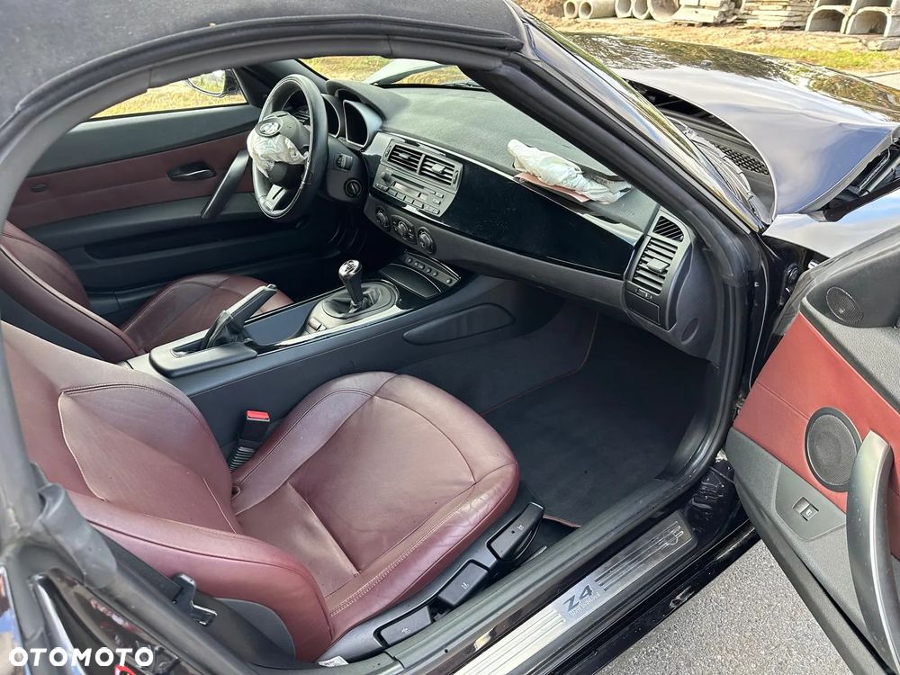 BMW Z4 2.5i - 17