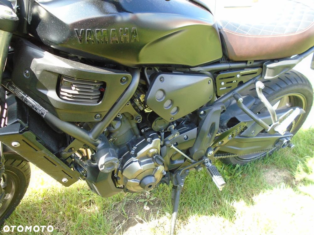 Yamaha XSR - 8