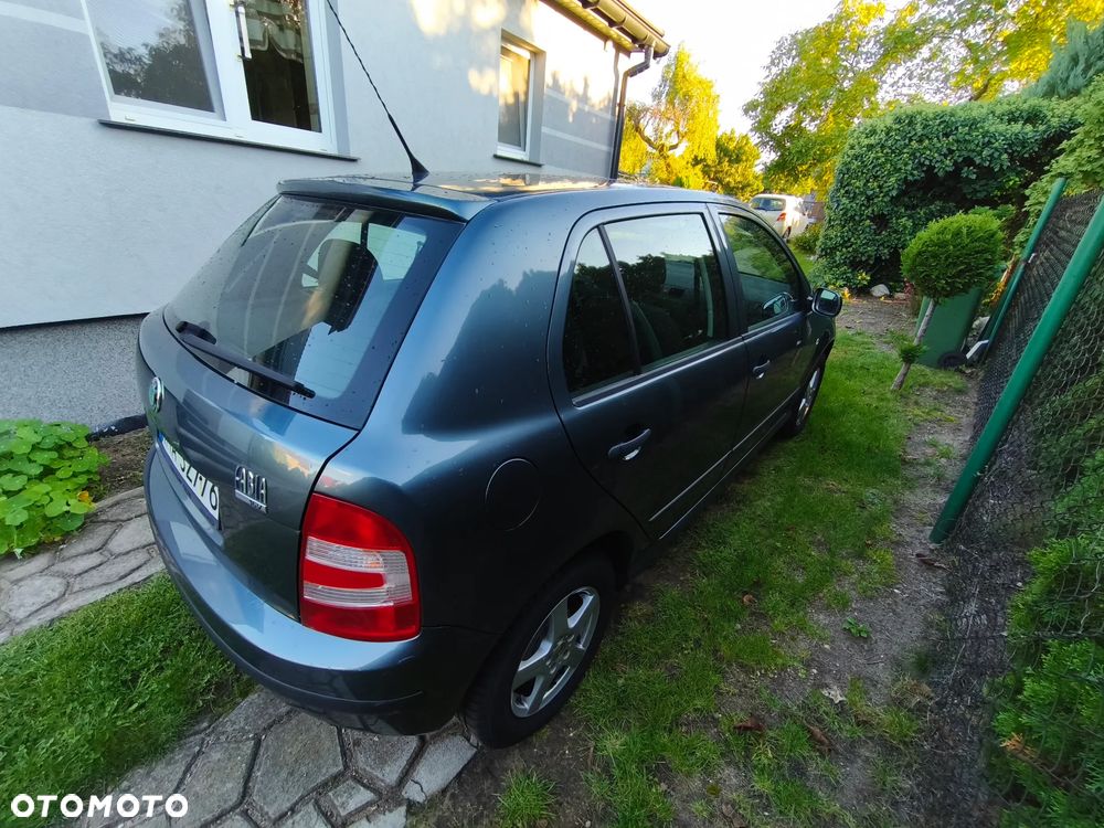 Skoda Fabia 1.4 16V Comfort - 5