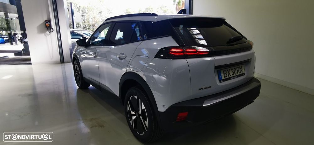 Peugeot 2008 1.2 Allure - 3
