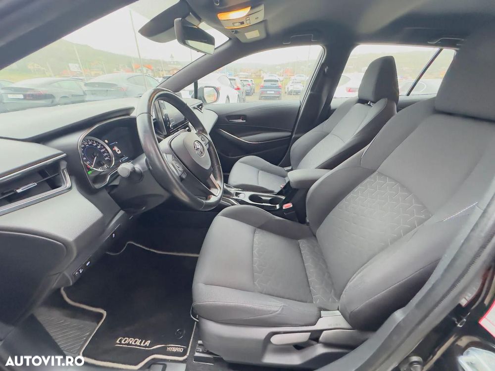 Toyota Corolla 1.8 HSD TS Dynamic - 11