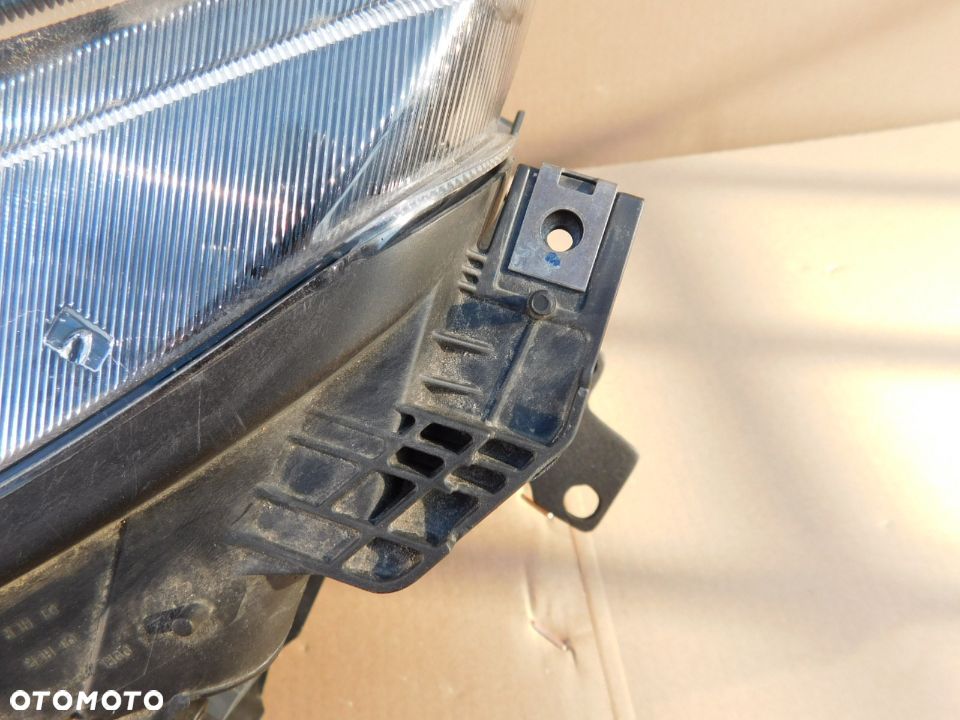 Bi-xenon przedni lewy LED Ford Kuga MK2 lift ST skrętny 2016-19 oryg GV41 - 6