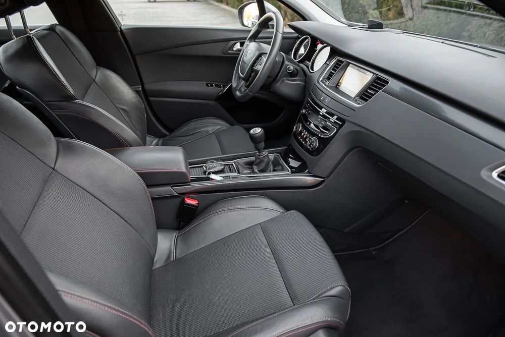 Peugeot 508 2.0 BlueHDi Allure S&S - 29