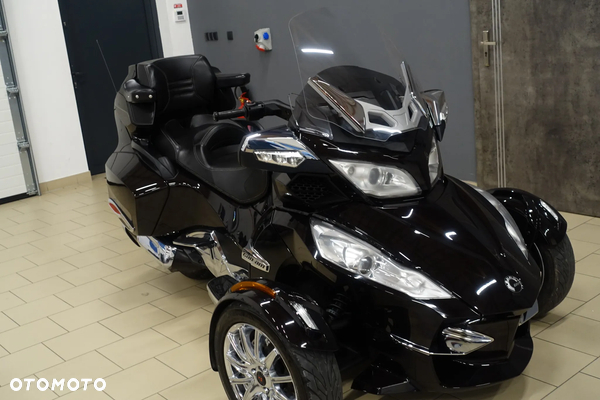 Can-Am Spyder