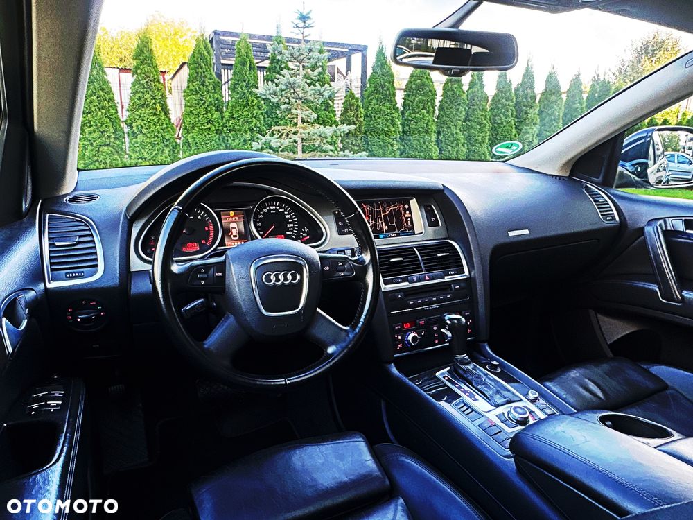 Audi Q7 3.0 TDI Quattro Tiptronic - 28