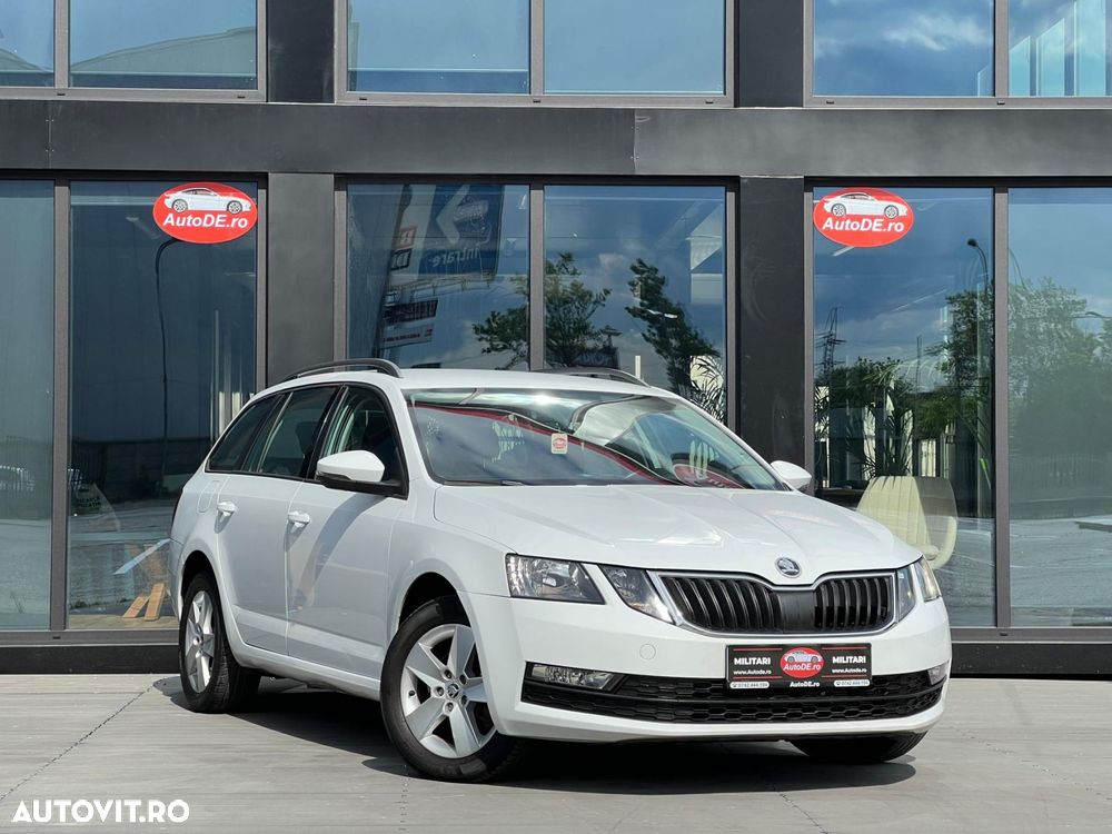 Skoda Octavia - 2