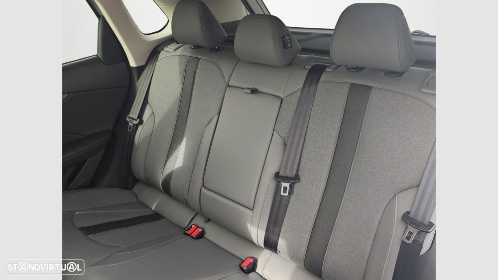 MG MGS5 EV 64 kWh Luxury - 15
