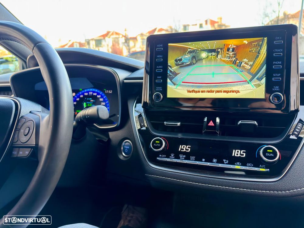 Toyota Corolla 1.8 Hybrid Comfort+P.Sport - 34